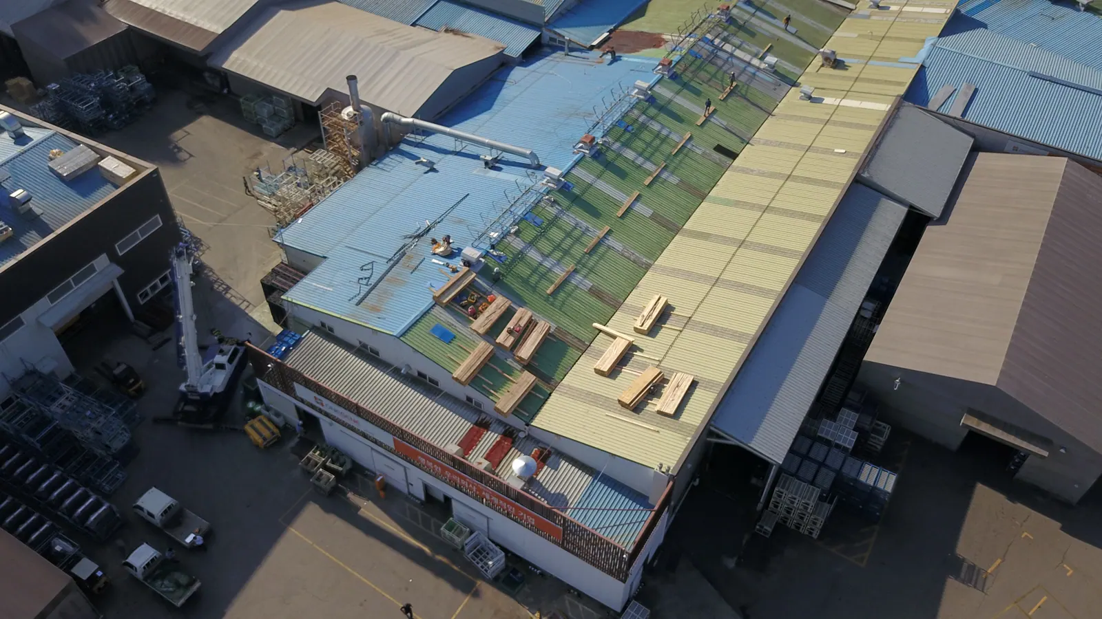 진천 공장 단열 판넬 지붕·갤러리 공사