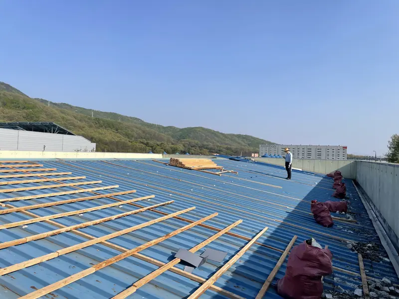 이천 물류창고 지붕·물받이·벽체 공사 시공 과정